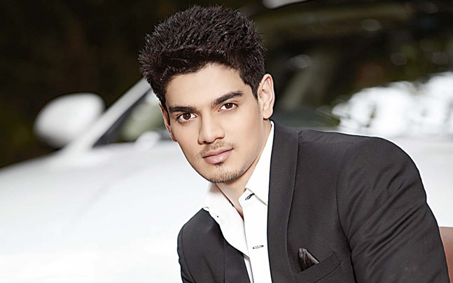 suraj pancholi 